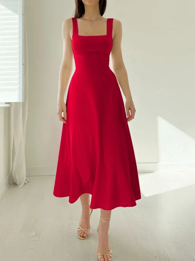 Winnie - Elegant silhouette midi dress