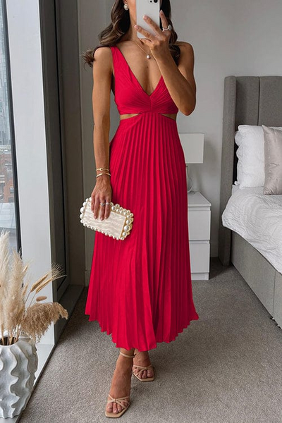 Lanni - Pleated dress with neckline