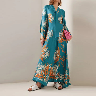 Suzanne - Elegant maxi dress with floral print