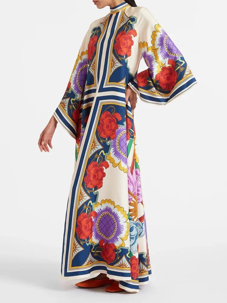 Suzanne - Elegant maxi dress with floral print