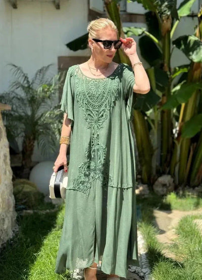 Donna - Embroidered dress